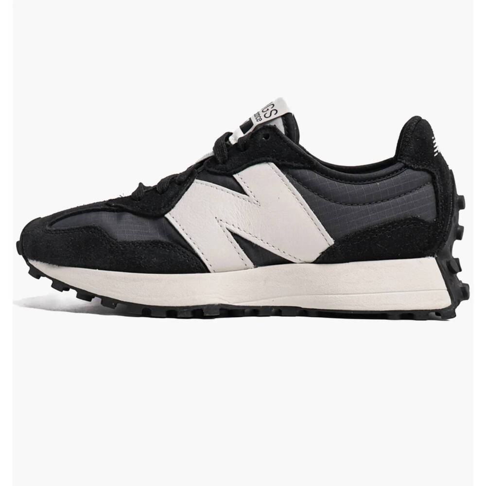 NEW NEW BALANCE women's figs x 327 sneaker in black/grey